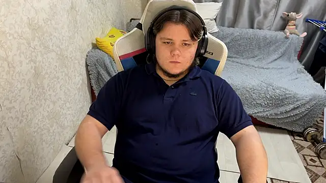 desiredude9 online show from October 6, 2025, 6:38 pm