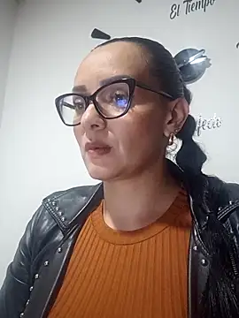 Snapshot of sarita_star chatting on November 25, 2025, 1:38 am sarita star online show from November 25, 2025, 1:38 am