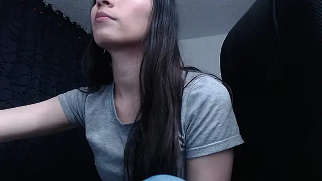 Snapshot of scarlett_vonrose chatting on November 25, 2025, 7:03 pm scarlett vonrose online show from November 25, 2025, 7:03 pm