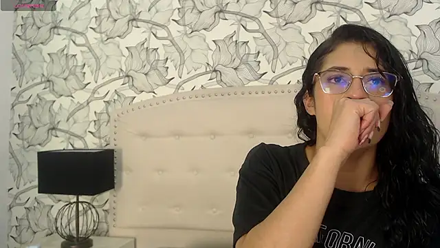 Luna Noire1 online show from February 25, 2026, 4:22 am