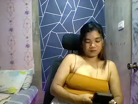 Rosette0516 online show from November 27, 2025, 1:57 pm