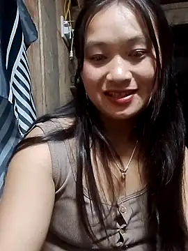 lusy-bae online show from September 13, 2025, 1:22 pm