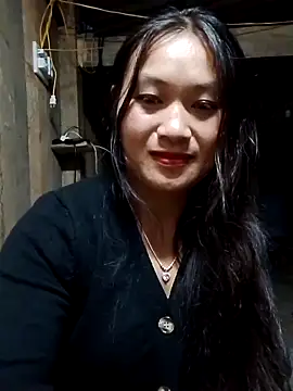 lusy-bae online show from September 14, 2025, 1:32 pm