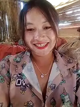 lusy-bae online show from September 20, 2025, 1:06 am