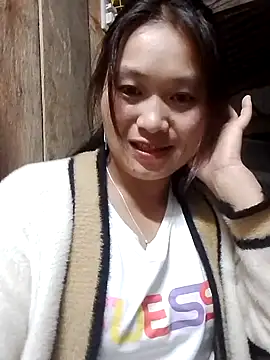 lusy-bae online show from October 22, 2025, 1:00 pm