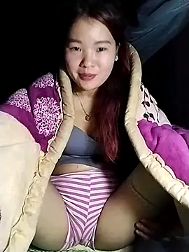 lylylove online show from December 22, 2025, 9:28 am