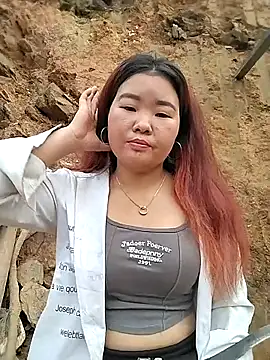 Snapshot of lylylove chatting on March 27, 2026, 12:38 am lylylove online show from March 27, 2026, 12:38 am