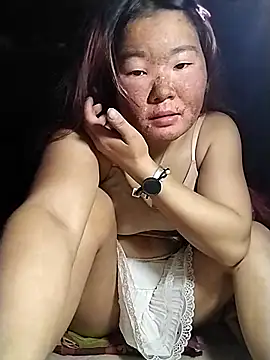 Snapshot of lylylove chatting on April 14, 2026, 3:01 am lylylove online show from April 14, 2026, 3:01 am