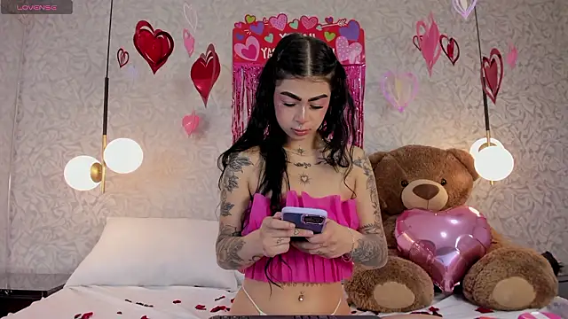 skailyn angels online show from February 15, 2026, 1:57 am