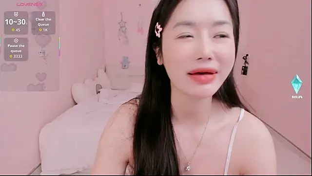 Snapshot of strawberry-ni chatting on September 24, 2025, 5:00 am strawberry-ni online show from September 24, 2025, 5:00 am