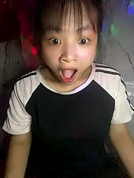 Snapshot of candy___123 chatting on September 24, 2025, 3:37 pm candy   123 online show from September 24, 2025, 3:37 pm