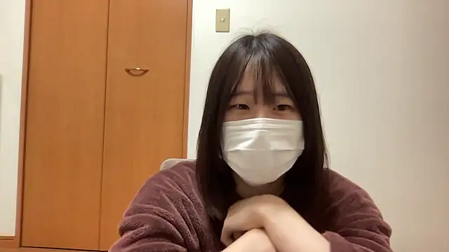 Snapshot of nuu_u chatting on March 4, 2026, 2:56 pm nuu u online show from March 4, 2026, 2:56 pm