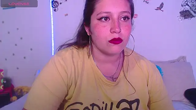 Snapshot of nahomy_jonhs chatting on October 8, 2025, 6:00 am nahomy jonhs online show from October 8, 2025, 6:00 am