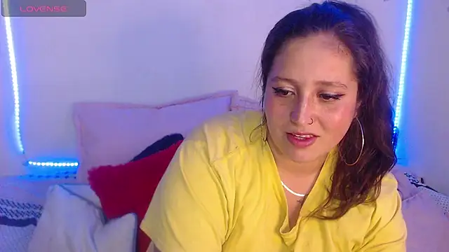 Snapshot of nahomy_jonhs chatting on October 13, 2025, 3:39 am nahomy jonhs online show from October 13, 2025, 3:39 am