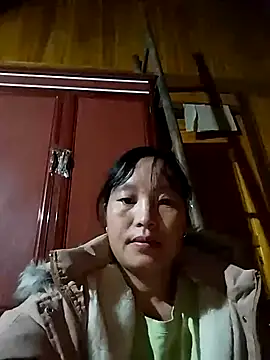 miss-su online show from October 24, 2025, 11:12 pm