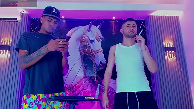 Snapshot of Extreme_boys2 chatting on September 9, 2025, 4:12 am Extreme boys2 online show from September 9, 2025, 4:12 am