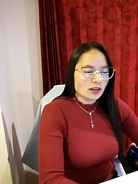 Daliz Leon online show from November 19, 2025, 12:43 am