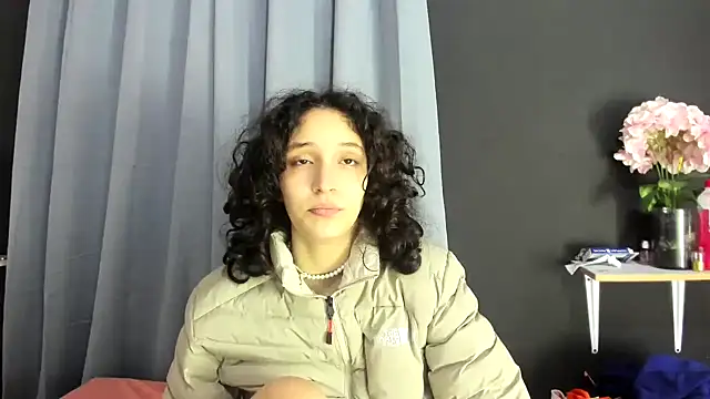 TeensNews18 online show from November 2, 2025, 12:51 pm