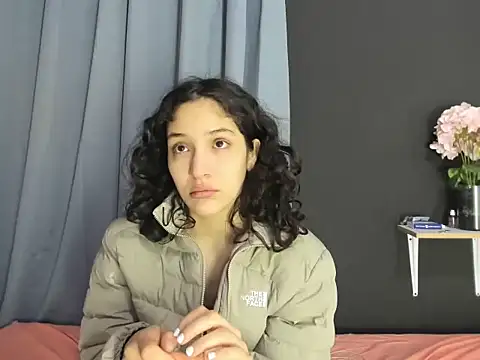 TeensNews18 online show from November 6, 2025, 11:11 am