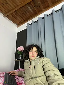 TeensNews18 online show from March 4, 2026, 11:55 pm