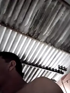 colombiano198720 online show from November 27, 2025, 5:09 am