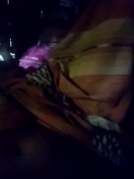 sexy and hot 1 online show from April 21, 2026, 2:26 am