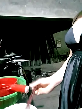 Maymay0033 online show from September 15, 2025, 11:16 pm