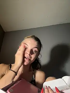 ittybittymeryssa online show from October 27, 2025, 6:45 pm