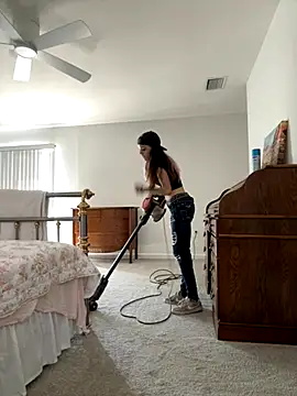 ittybittymeryssa online show from November 20, 2025, 4:29 pm