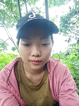 Ananine online show from September 10, 2025, 1:27 am