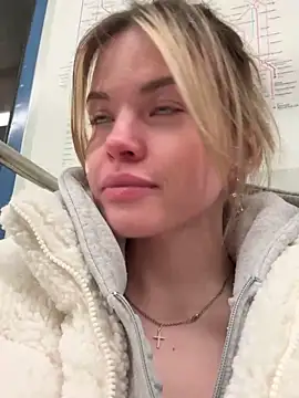 SMELLSEX online show from September 13, 2025, 4:40 pm