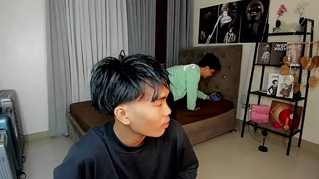 urfantasyhotbaby online show from September 25, 2025, 4:54 pm