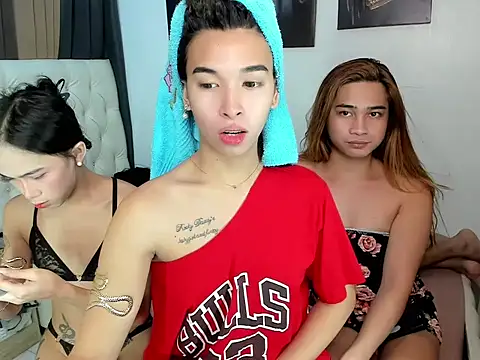 urfantasyhotbaby online show from November 4, 2025, 5:34 pm