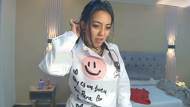 LiaMonroee  online show from September 10, 2025, 11:43 am