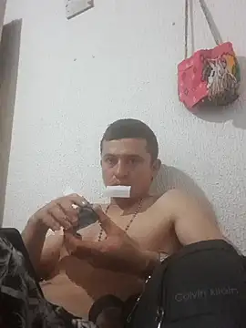 Snapshot of Loquendo2201 chatting on October 8, 2025, 2:31 am Loquendo2201 online show from October 8, 2025, 2:31 am