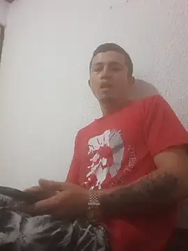 Snapshot of Loquendo2201 chatting on October 13, 2025, 12:16 pm Loquendo2201 online show from October 13, 2025, 12:16 pm