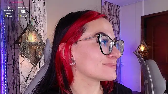 Zami Escobar of online show from March 1, 2026, 5:26 pm