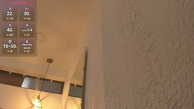 Candy Hott7 online show from November 3, 2025, 7:37 pm