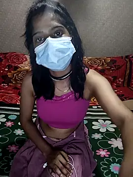 Snapshot of emali_baba chatting on October 1, 2025, 9:26 am emali baba online show from October 1, 2025, 9:26 am