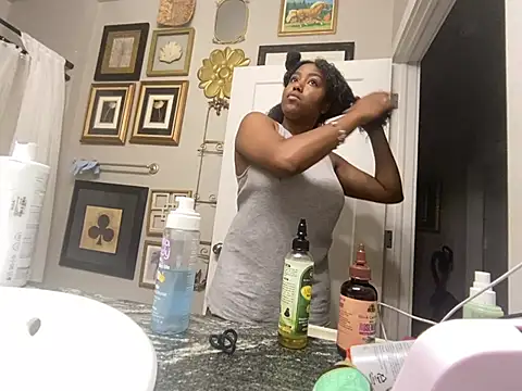 princesslivv online show from July 26, 2026, 1:03 am