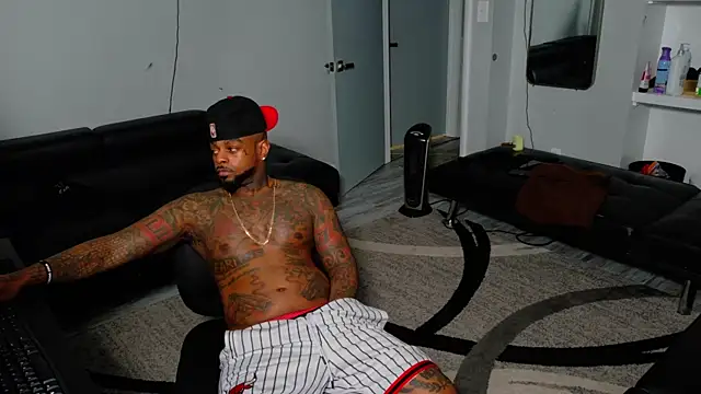 SLANGONDEMHOES online show from April 5, 2026, 9:45 pm