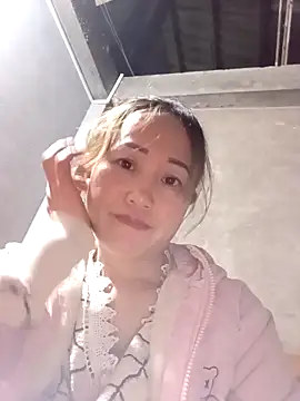 Fienjr online show from November 30, 2025, 2:21 pm