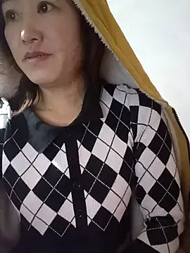 Snapshot of Fienjr chatting on February 2, 2026, 10:30 pm Fienjr online show from February 2, 2026, 10:30 pm