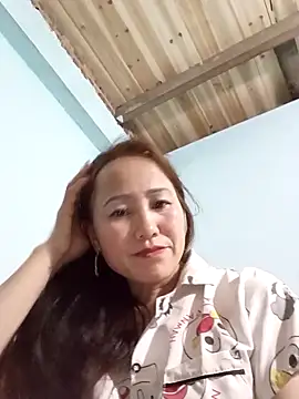 Snapshot of Fienjr chatting on February 16, 2026, 3:30 pm Fienjr online show from February 16, 2026, 3:30 pm