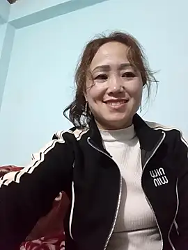 Snapshot of Fienjr chatting on February 17, 2026, 4:42 am Fienjr online show from February 17, 2026, 4:42 am