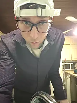 mresquared online show from February 18, 2026, 11:55 pm