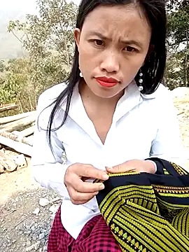 Snapshot of rubi_bae chatting on March 3, 2026, 2:39 am rubi bae online show from March 3, 2026, 2:39 am