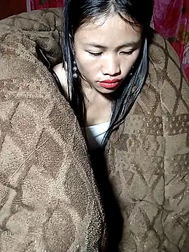 Snapshot of rubi_bae chatting on March 7, 2026, 12:18 am rubi bae online show from March 7, 2026, 12:18 am