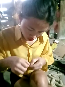 Snapshot of rubi_bae chatting on March 21, 2026, 12:04 am rubi bae online show from March 21, 2026, 12:04 am