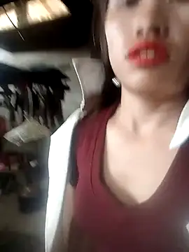 Snapshot of rubi_bae chatting on April 2, 2026, 2:53 am rubi bae online show from April 2, 2026, 2:53 am